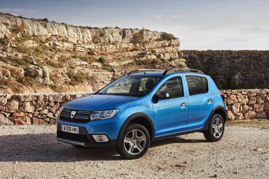  Dacia Sandero Stepway 2016 года  (фото 45 из 46)